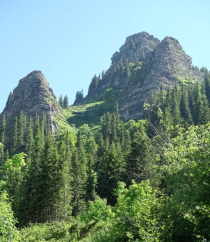 Тур до местност „Трите кукли“